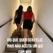 
Casal a procura de amigas ...